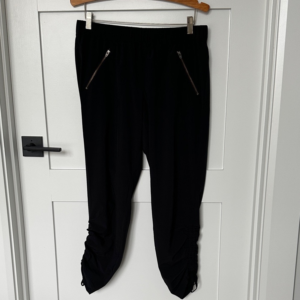 Athleta Black Jogger Pants with Zipper Pockets